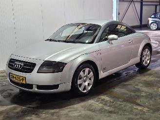 Damaged car Audi TT 1.8 20V Turbo Coupe 2Dr Benzine 1.781cc 110kW (150pk) FWD 2003/10