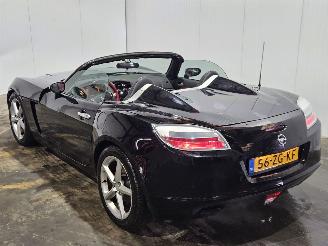 Schadeauto Opel GT 2.0 16V Turbo Cabrio  Benzine 1.998cc 194kW (264pk) RWD 2008/1