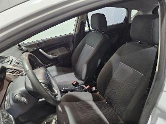 Ford Fiesta 1.25 16V Hatchback  Benzine 1.242cc 44kW (60pk) picture 11