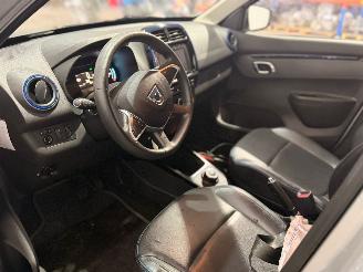 Dacia Spring 45 Hatchback  Elektrisch  33kW (45pk) RWD 2020-10 (BV2M1) 4DB401 picture 9