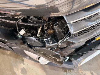 Dacia Sandero STEPWAY 0.9 TCE 12V Hatchback  Benzine 898cc 66kW (90pk) FWD picture 11