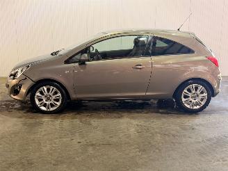 Opel Corsa 1.2 16V LPG Hatchback   1.229cc 63kW (86pk) FWD picture 9