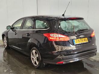 Unfallwagen Ford Focus 1.6 TDCi ECOnetic Combi/o  Diesel 1.560cc 77kW (105pk) 2013/7