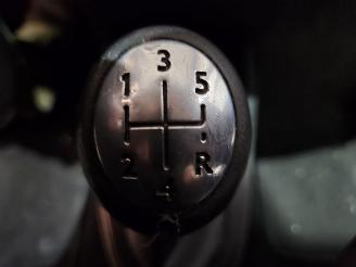 Renault Twingo 1.2 16V GT TCE Hatchback 2Dr Benzine 1.149cc 74kW (101pk) FWD picture 11