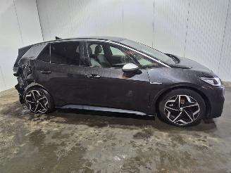 Volkswagen ID.3 First, Life, Pro 58 kWh Hatchback 4Dr Elektrisch  150kW (204pk) RWD picture 2