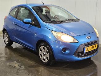 Damaged car Ford Ka 1.2 Hatchback  Benzine 1.242cc 51kW (69pk) FWD 2009/6