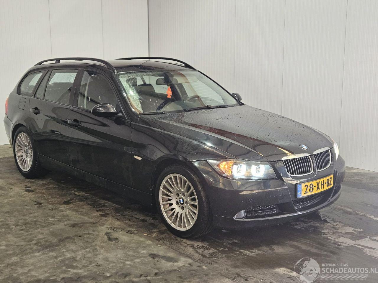 BMW 3-serie 318i 16V Combi/o  Benzine 1.995cc 95kW (129pk) RWD