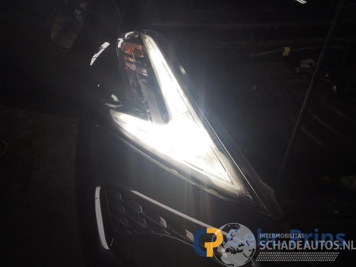 Nissan Juke Juke (F15), SUV, 2010 / 2019 1.6 16V