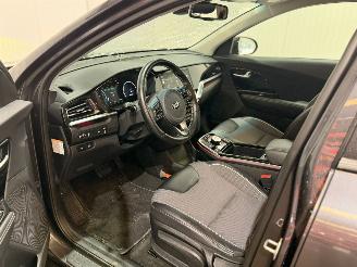 Kia e-Niro E-Niro 64 kWh SUV  Elektrisch  150kW (204pk) FWD picture 12