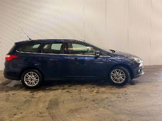 Ford Focus 1.0 Ti-VCT EcoBoost 12V 125 Combi/o  Benzine 998cc 92kW (125pk) FWD picture 1