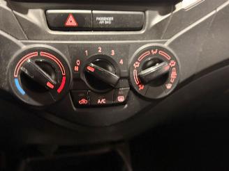 Suzuki Baleno 1.2 Dual Jet 16V Hatchback 4Dr Benzine 1.242cc 66kW (90pk) FWD picture 13