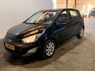 Hyundai I-20 1.2i 16V Hatchback  Benzine 1.248cc 63kW (86pk) FWD picture 7