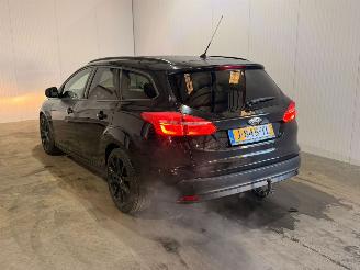 Unfallwagen Ford Focus 1.0 Ti-VCT EcoBoost 12V 125 Combi/o  Benzine 998cc 92kW (125pk) FWD 2015/3