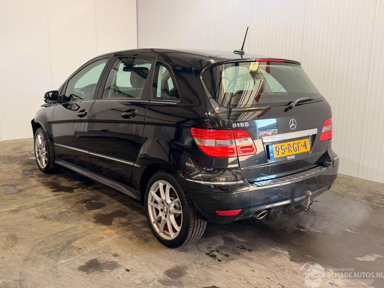 Mercedes B-klasse 1.5 B-160 16V Hatchback  Benzine 1 498cc 70kW (95pk) FWD