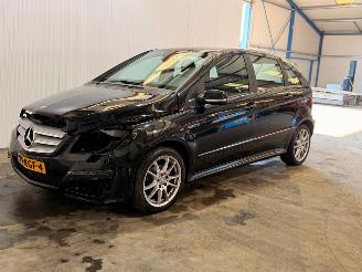Mercedes B-klasse 1.5 B-160 16V Hatchback  Benzine 1 498cc 70kW (95pk) FWD picture 7
