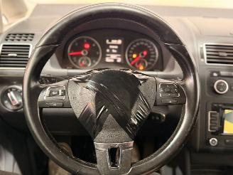 Volkswagen Touran 1.6 TDI 16V MPV  Diesel 1.598cc 77kW (105pk) FWD picture 17