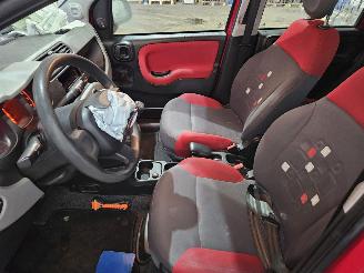 Fiat Panda 0.9 TwinAir Turbo 85 Hatchback  Benzine 875cc 63kW (86pk) FWD picture 11