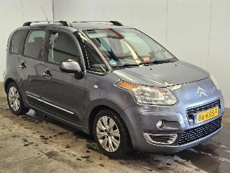 Damaged car Citroën C3 picasso 1.6 16V VTI 120 MPV  Benzine 1.598cc 88kW (120pk) FWD 2010/1