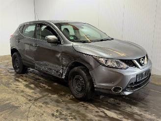 Nissan Qashqai 1.2 Benzine grijs 1197CC picture 7