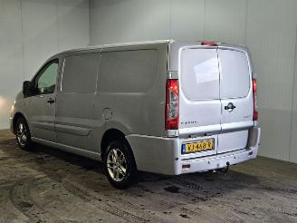 krockskadad bil bedrijf Peugeot Expert 2.0 HDiF 16V 130 Bestel  Diesel 1.997cc 94kW (128pk) 2014/8