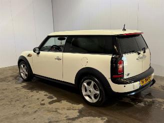 Schadeauto Mini One CLUBMAN 1.4 16V One Combi/o  Benzine 1.397cc 70kW (95pk) FWD 2009/5