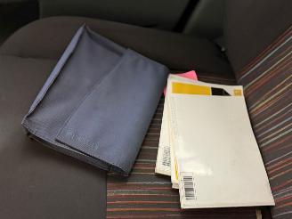 Renault Modus 1.2 16V TCE 100 MPV  Benzine 1.149cc 74kW (101pk) FWD picture 13