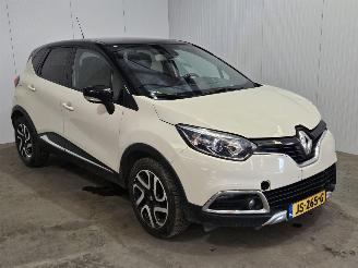 skadebil auto Renault Captur 0.9 Energy TCE 12V SUV  Benzine 898cc 66kW (90pk) FWD 2016/2