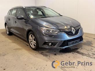 demontáž osobní automobily Renault Mégane Megane IV Estate (RFBK), Combi 5-drs, 2016 1.5 Energy dCi 110 2017/4