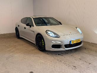 Damaged car Porsche Panamera S E-HYBRID 3.0 V6 24V S E-Hybrid Liftback  Elektrisch Benzine 2.995cc 245kW (333pk) RWD 2015/5