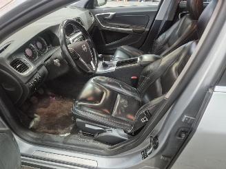 Volvo V-60 1.6 DRIVe Combi/o  Diesel 1.560cc 84kW (114pk) FWD picture 15