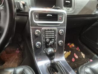 Volvo V-60 1.6 DRIVe Combi/o  Diesel 1.560cc 84kW (114pk) FWD picture 13