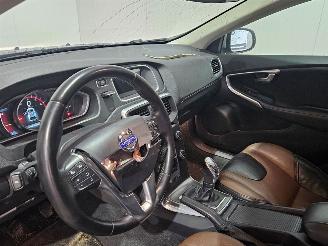 Volvo V-40 V40 Cross Country 1.6 T4 GTDi 16V Hatchback picture 13