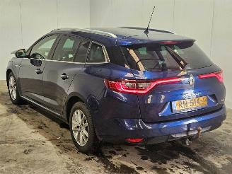 Voiture accidenté Renault Mégane Megane IV Estate 1.5 Energy dCi 110 2018/2
