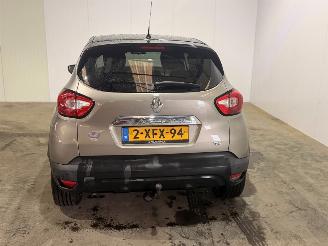 Renault Captur 0.9 Energy TCE 12V SUV picture 11