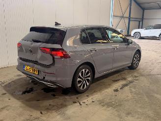 Volkswagen Golf 2.0 TDI BlueMotion 16V Hatchback  Diesel picture 3