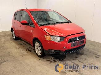 Salvage car Mitsubishi Colt Colt (Z2/Z3), Hatchback, 2004 / 2012 1.3 16V 2011/7