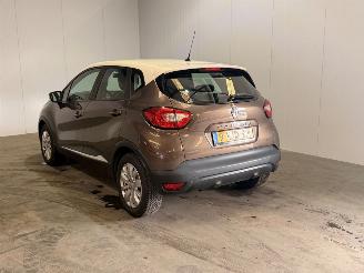 Unfallwagen Renault Captur 1.2 TCE 16V EDC SUV 2014/7