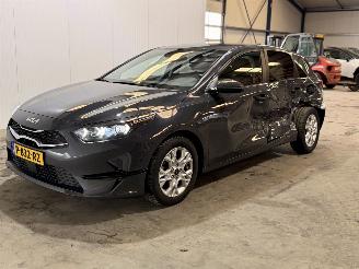 Kia Ceed 1.5 T-GDi DynamicPlusLine picture 9