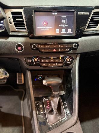 Kia  1.6 GDi PHEV DynamicLine picture 14