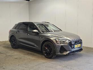 Voiture accidenté Audi E-tron 50 Quattro S-line Launch edition 71kWh 313PK 2019/12