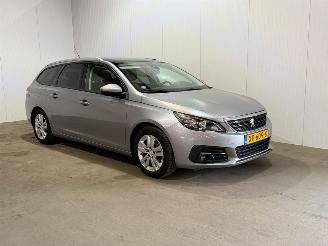 škoda osobní automobily Peugeot 308 1.2 Puretech Blue Lease Executive 2019/3