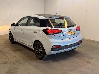damaged passenger cars Hyundai I-20 1.0 T-GDI Comfort 2019/3