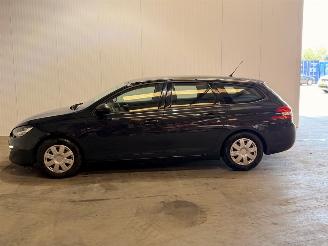 Peugeot 308 1.2 PureTech Access picture 5