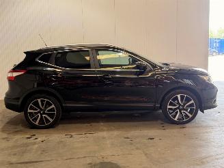 Nissan Qashqai 1.2 Tekna picture 11