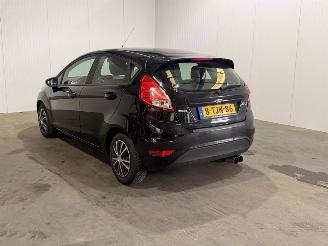 uszkodzony samochody osobowe Ford Fiesta 1.6 TDCi 16V ECOnetic 2014/2