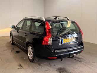 Volvo V-50 1.6 D2 S/S R-Design Pro Edition picture 5