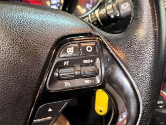 Kia Cee d 1.6 GDI Plus Pack picture 16