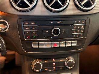 Mercedes B-klasse 180d Lease Edition picture 15
