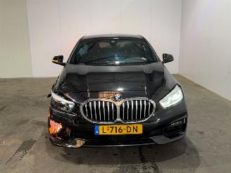 BMW 1-serie 118i High Executive picture 4