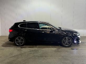 BMW 1-serie 118i High Executive picture 2